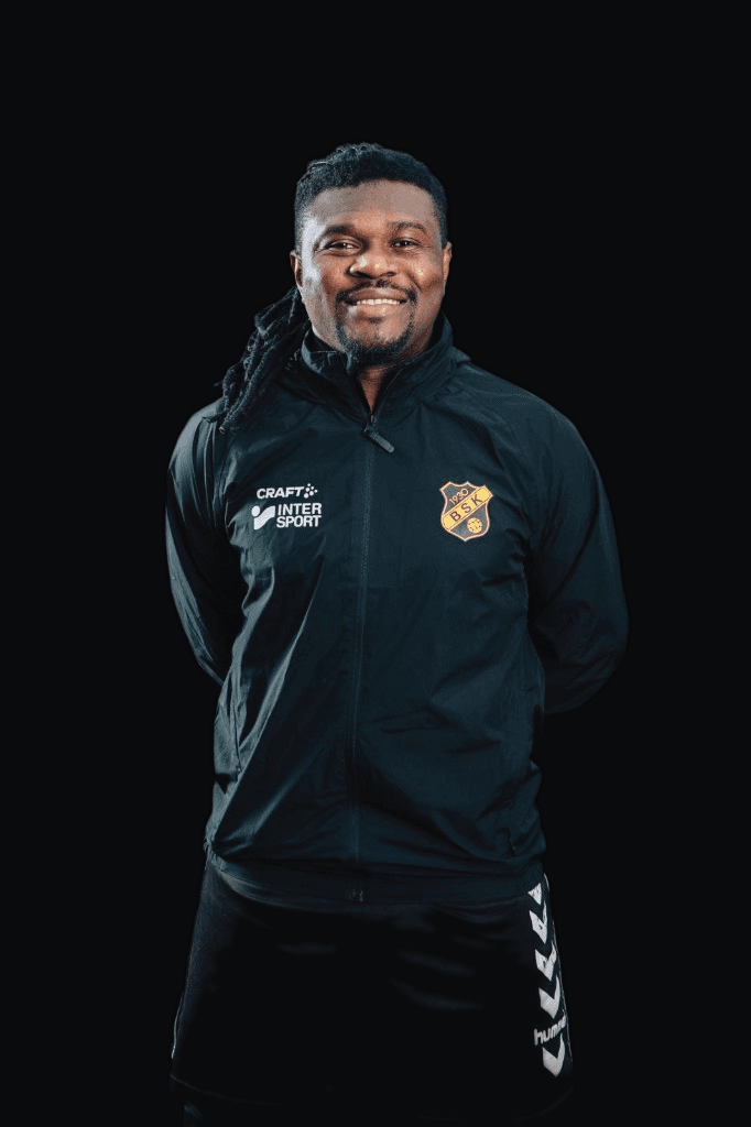 Matins Ebuka in Bankeryd SK training kit